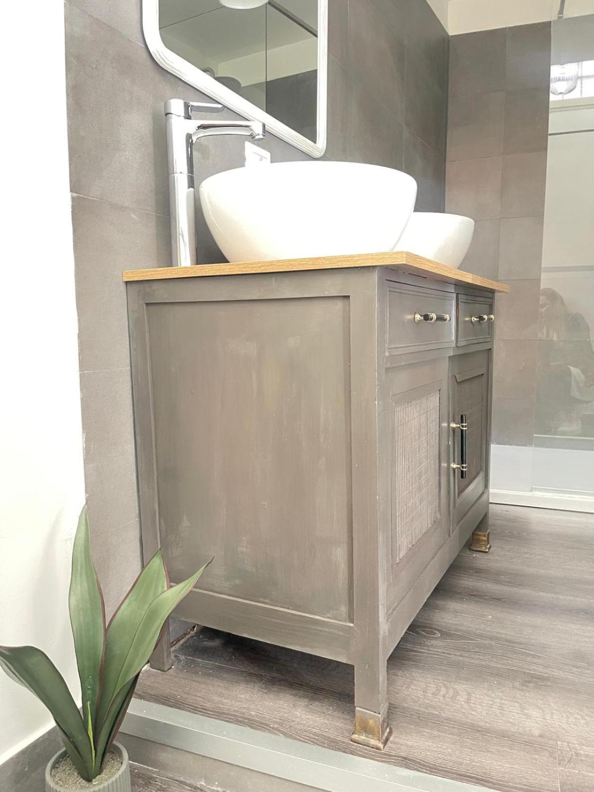 Lucilla'S Suite San Pietro Station Рим Екстер'єр фото