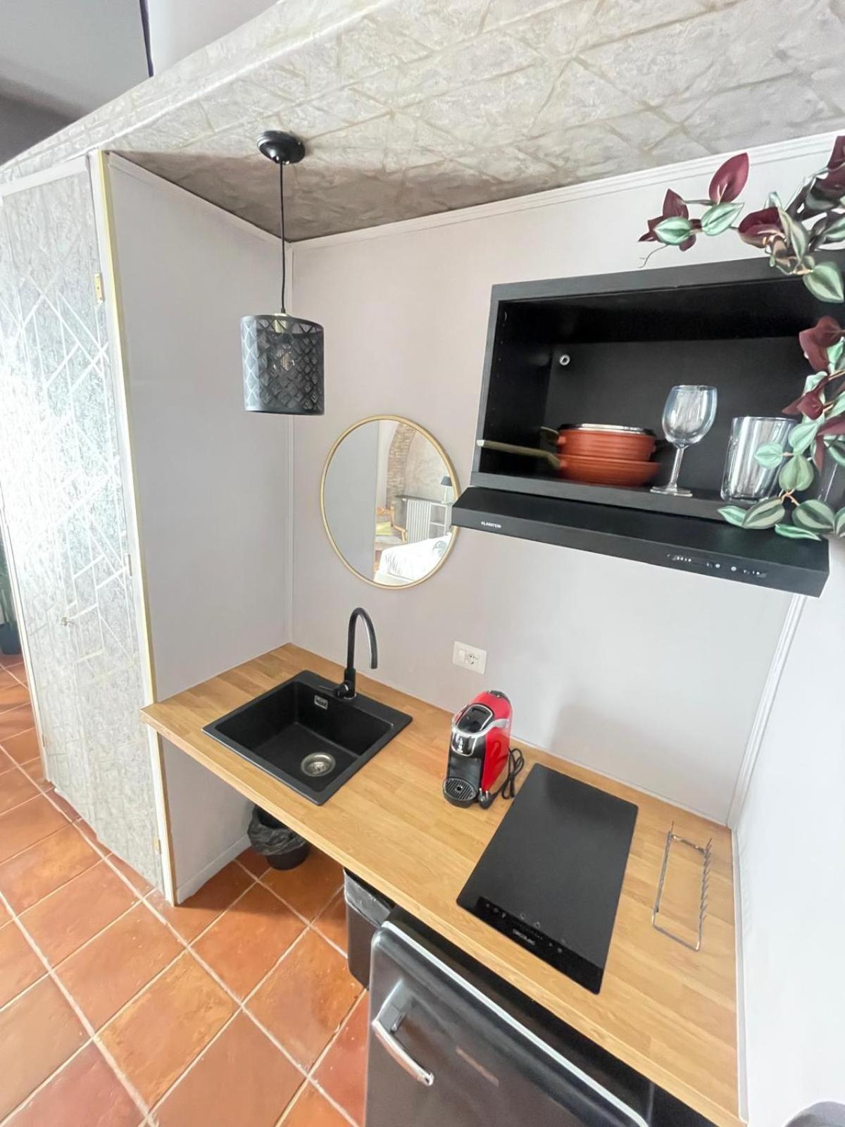 Lucilla'S Suite San Pietro Station Рим Екстер'єр фото