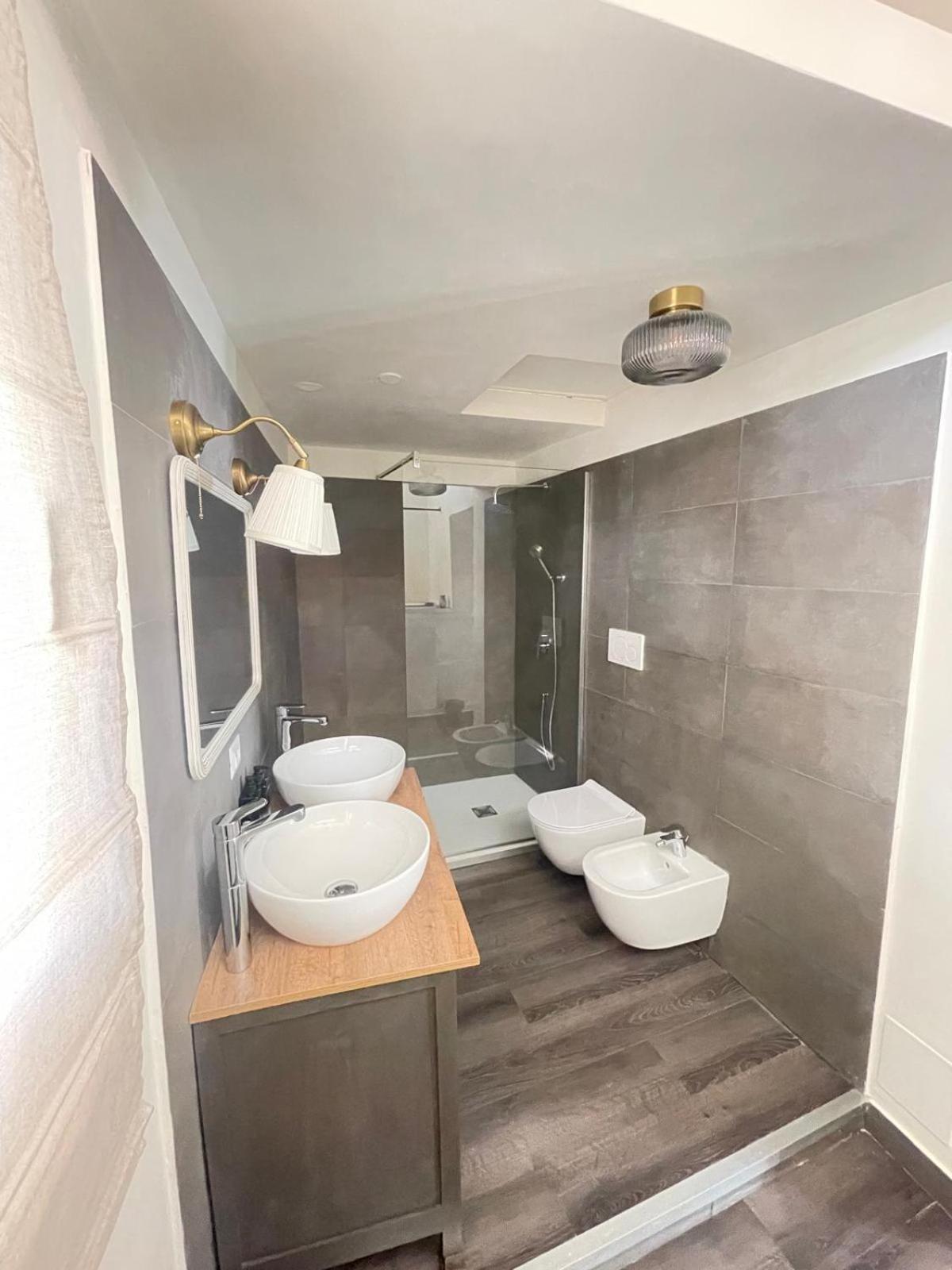 Lucilla'S Suite San Pietro Station Рим Екстер'єр фото